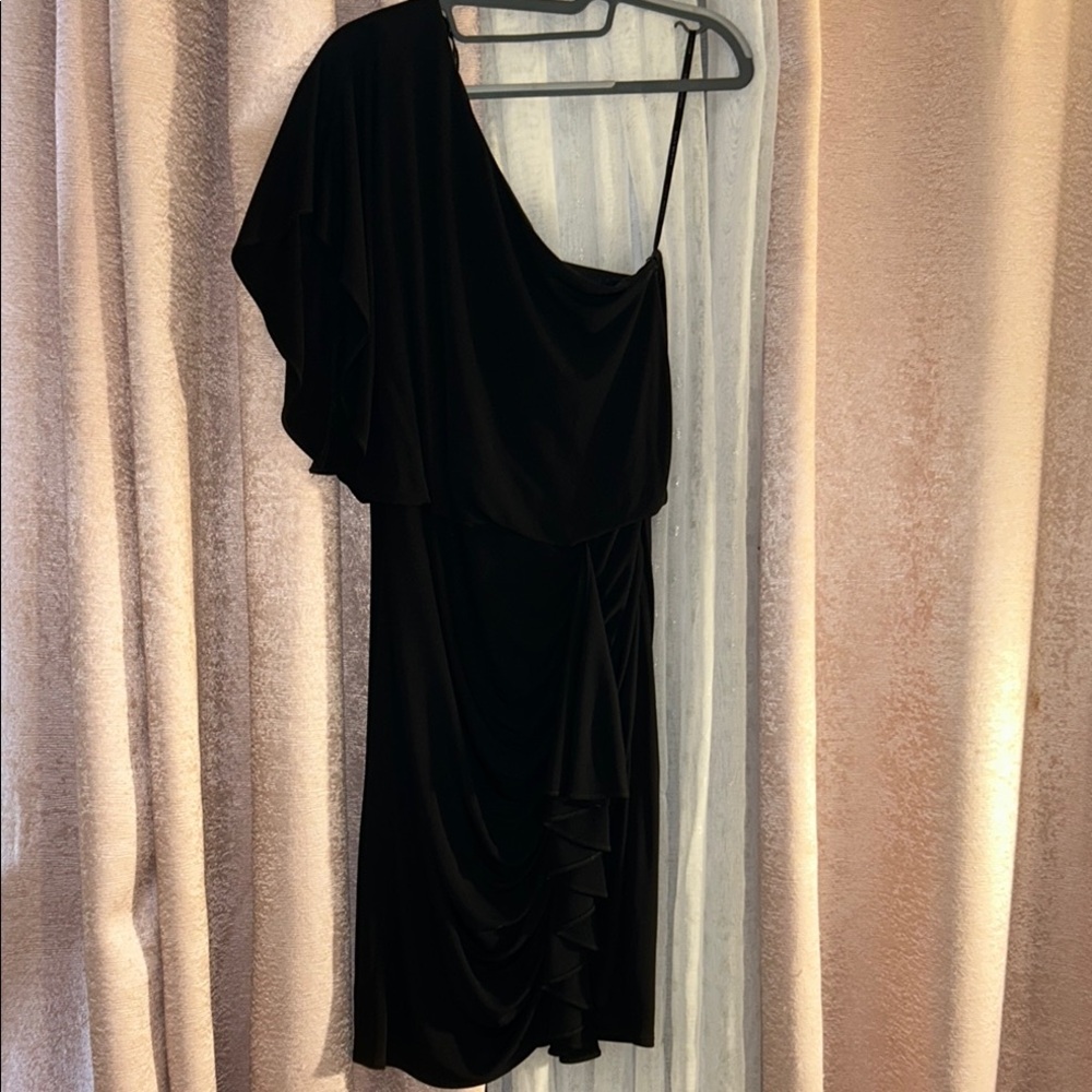 David Meister Size 8 Black One-Shoulder Dress